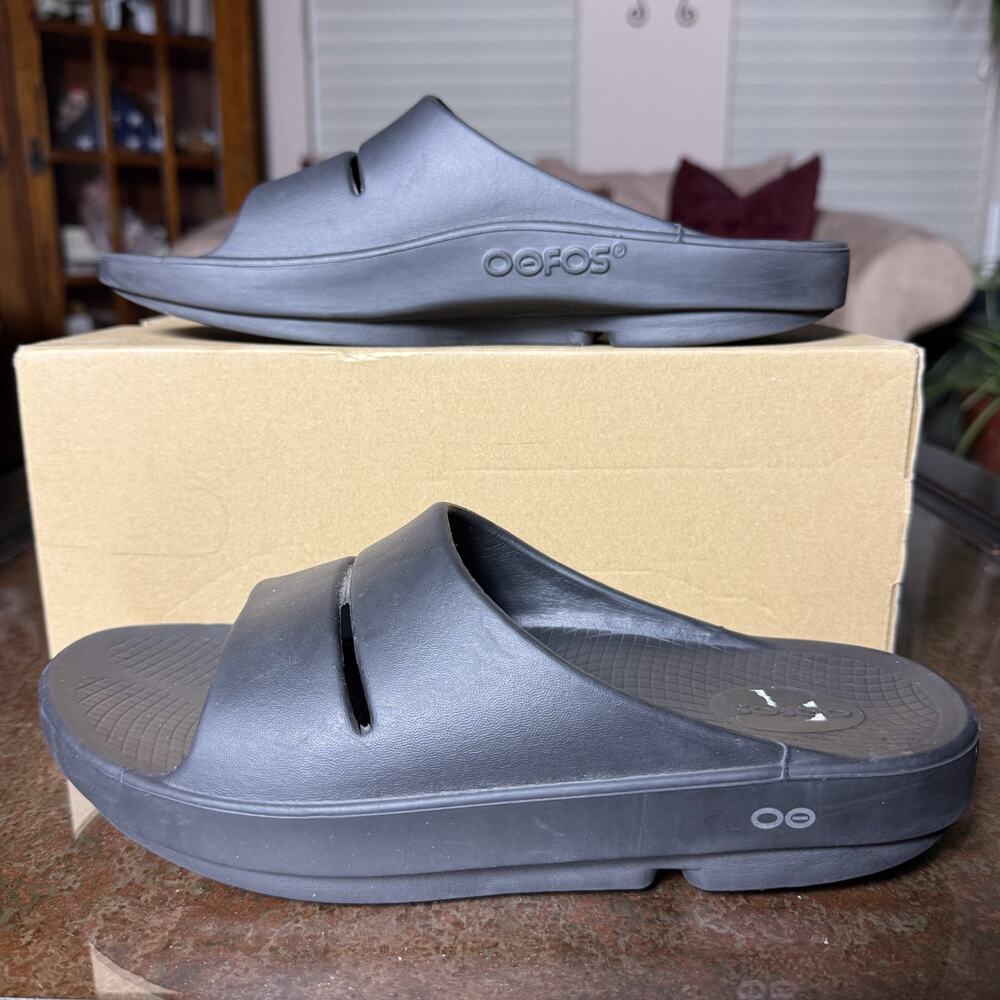 OOFOS OOahh Recovery Slides Womens 8 Black Comfort Cushioned Slippers Flip Flops